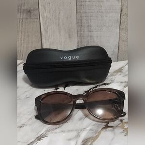 🌷👓Vogue Women's Sunglasses in Rich Brown